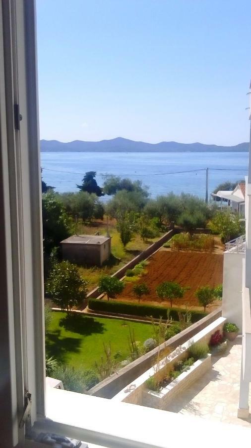 Apartment Yelena Rose West Zadar Exterior foto