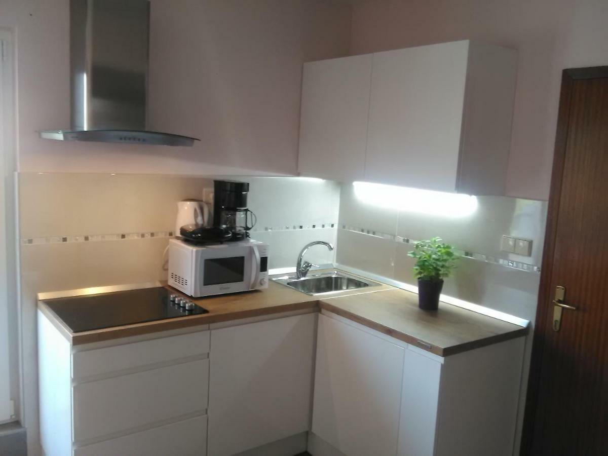 Apartment Yelena Rose West Zadar Exterior foto